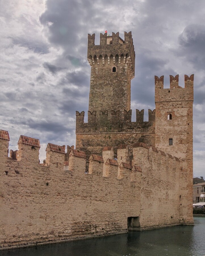 Sermione Castle